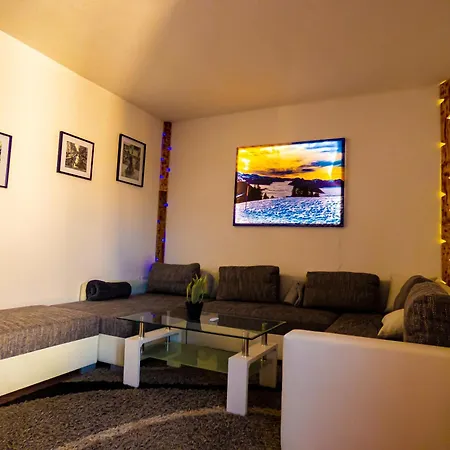 #121 Grosse, Gemuetliche In Remscheid-city Appartamento